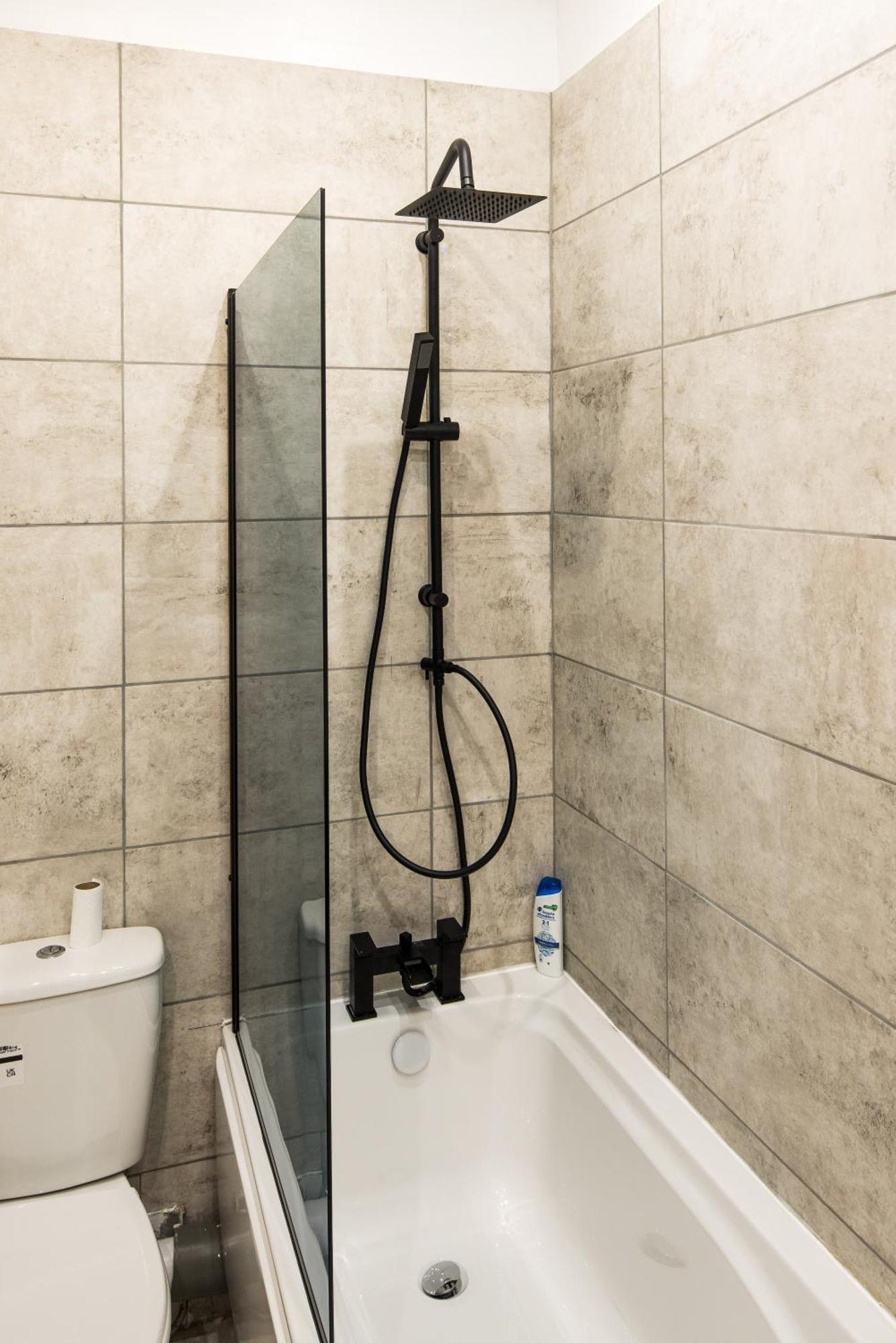 Apartament Bd Kensingtonolympia-newly Renovated 3bed Londra